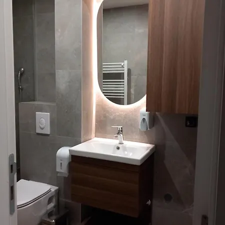 Mont Apartment