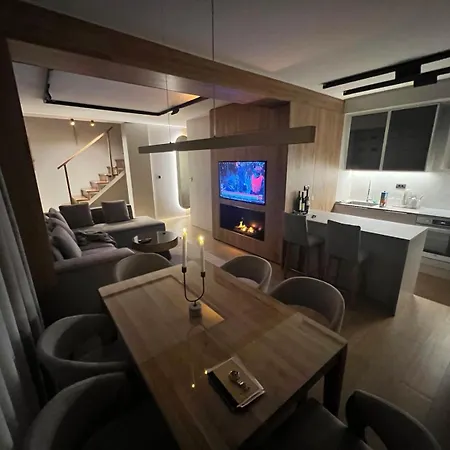 Apartment Mont *